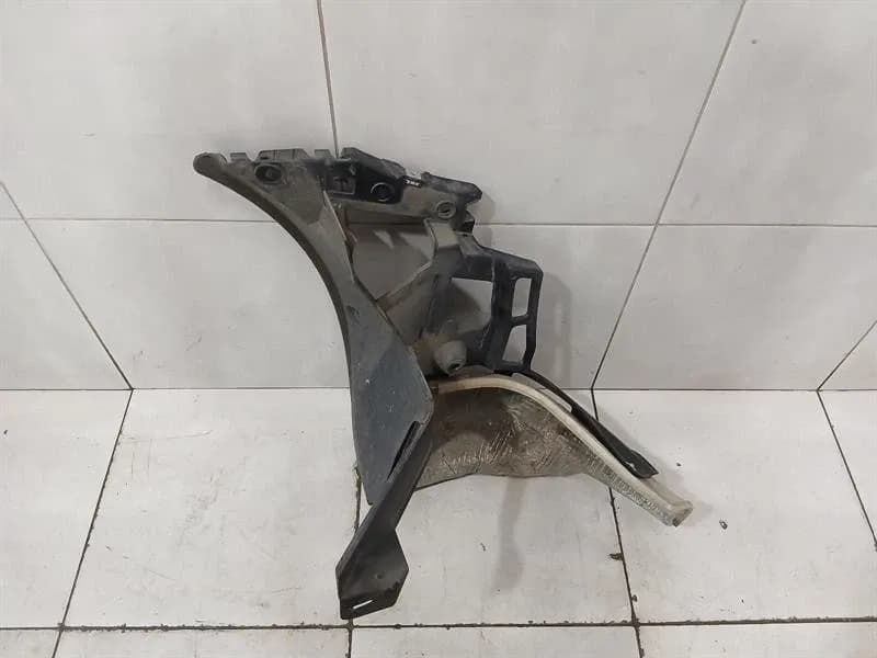 PORSCHE Porsche Cayman 981 GT4 right holder bracket 98150563201 RH holder carrier