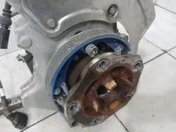 PORSCHE Porsche Cayman 718 GT4 Left Rear Hub 982505051DY Wheel Bearing Housing Rear Left — thumbnail 5