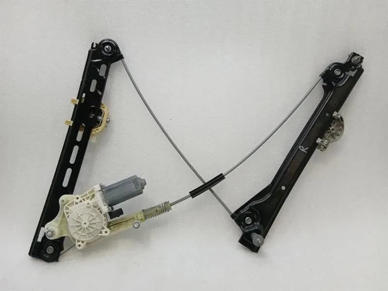 PORSCHE Porsche Cayman 981 GT4 Right Front Door Winder 99154207602 Front Window Regulator Re