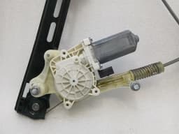 PORSCHE Porsche Cayman 981 GT4 Right Front Door Winder 99154207602 Front Window Regulator Re — thumbnail 2