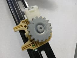 PORSCHE Porsche Cayman 981 GT4 Right Front Door Winder 99154207602 Front Window Regulator Re — thumbnail 5