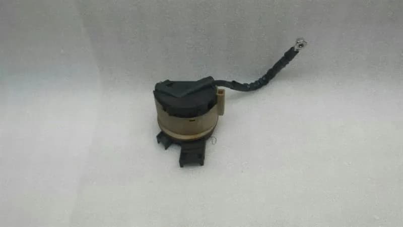 MERCEDES-BENZ Mercedes SL R230 Relay Junction Box A2305450030 Relay A2305470210