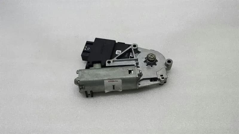 Land Rover Range Rover Vogue L322 Sun Roof Engine EGQ000010 Sunroof Motor