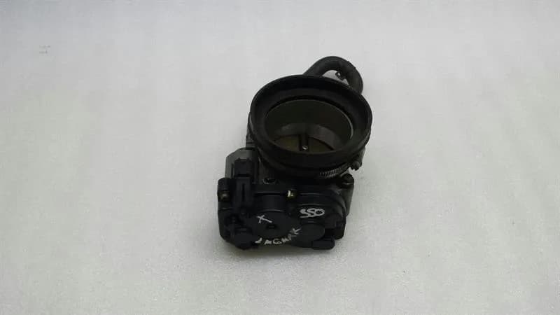 Jaguar XJ X350 X358 Throttle Body C2C20540 Throttle Body