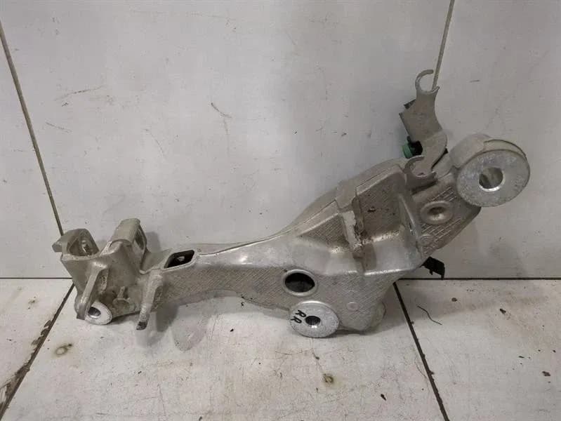 PORSCHE Porsche 911 991 subframe rear 99133115211 RH axle frame rear axle right