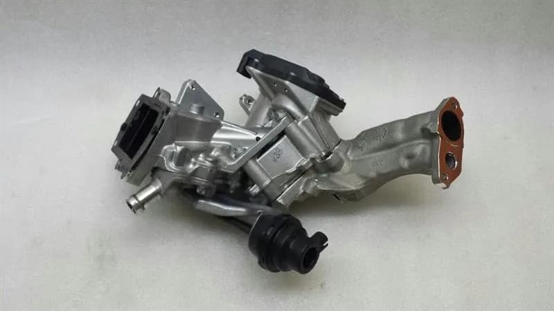 MERCEDES-BENZ Mercedes E W212 EGR Valve A6511420467 EGR Valve A6511400760
