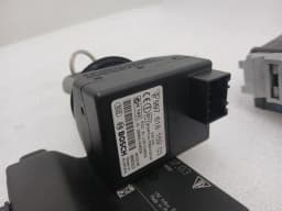 PORSCHE Porsche Cayman 987 engine ECU 99761860103 engine control unit — thumbnail 9
