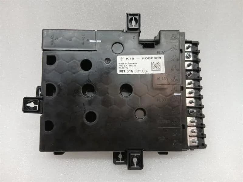 Porsche Cayman 981 GT4 Fuse Box 99161030103 Fuse Box
