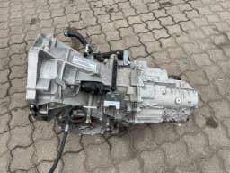 PORSCHE Porsche Cayman 718 GT4 Gearbox G8225 Transmission 982300052C 6 Speed Manual — thumbnail 2