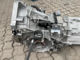 PORSCHE Porsche Cayman 718 GT4 Gearbox G8225 Transmission 982300052C 6 Speed Manual — thumbnail 3