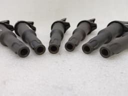 BMW BMW Z4 E85 E86 Ignition Coil Set 7551049 Ignition Coil 0221504467 — thumbnail 4