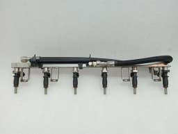 BMW BMW Z4 E85 E86 Injector Fuel Rail/Hose 7531634 Fuel Injector 13537537965 — thumbnail 9