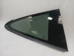 PORSCHE Porsche 911 991 Right Rear 1/4 Glass 99154311208 Door Window 1/4 Rear RH — thumbnail 3