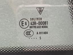 PORSCHE Porsche 911 991 Right Rear 1/4 Glass 99154311208 Door Window 1/4 Rear RH — thumbnail 4
