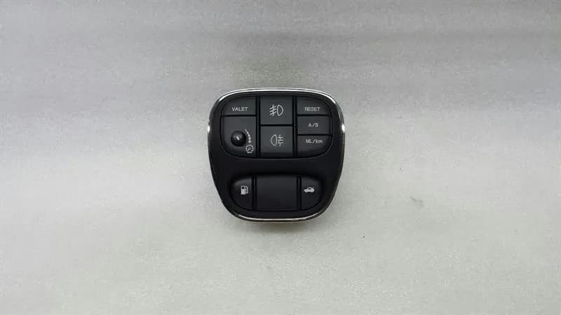 Jaguar XJ6 X350 Switch C2C3293 Switch RHD