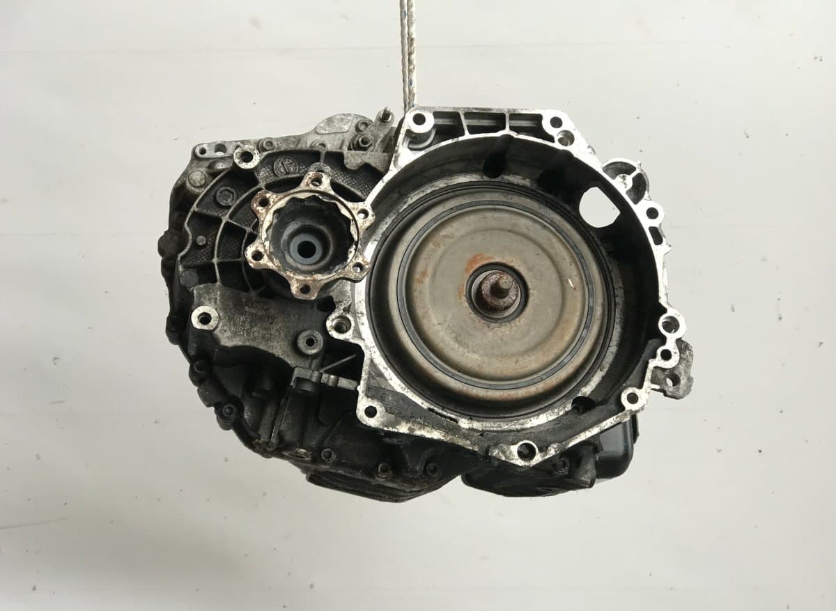 VW KND 02E301103 KND181207 1409580657 Gearbox VW CADDY III (2K) (2004-2015)