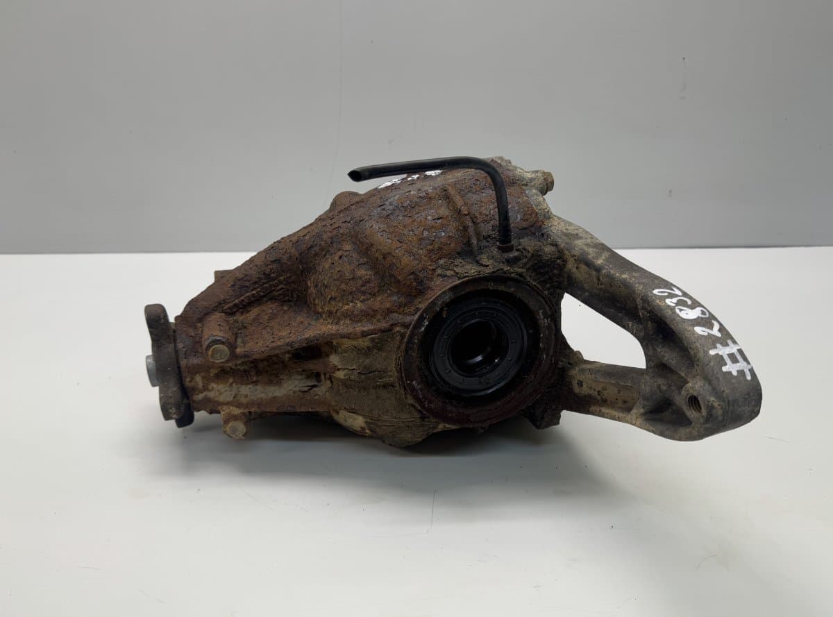 MERCEDES-BENZ A6393501114 A6393510108 Rear axle differential MERCEDES-BENZ VITO / VIANO (W639) (2003-2014)