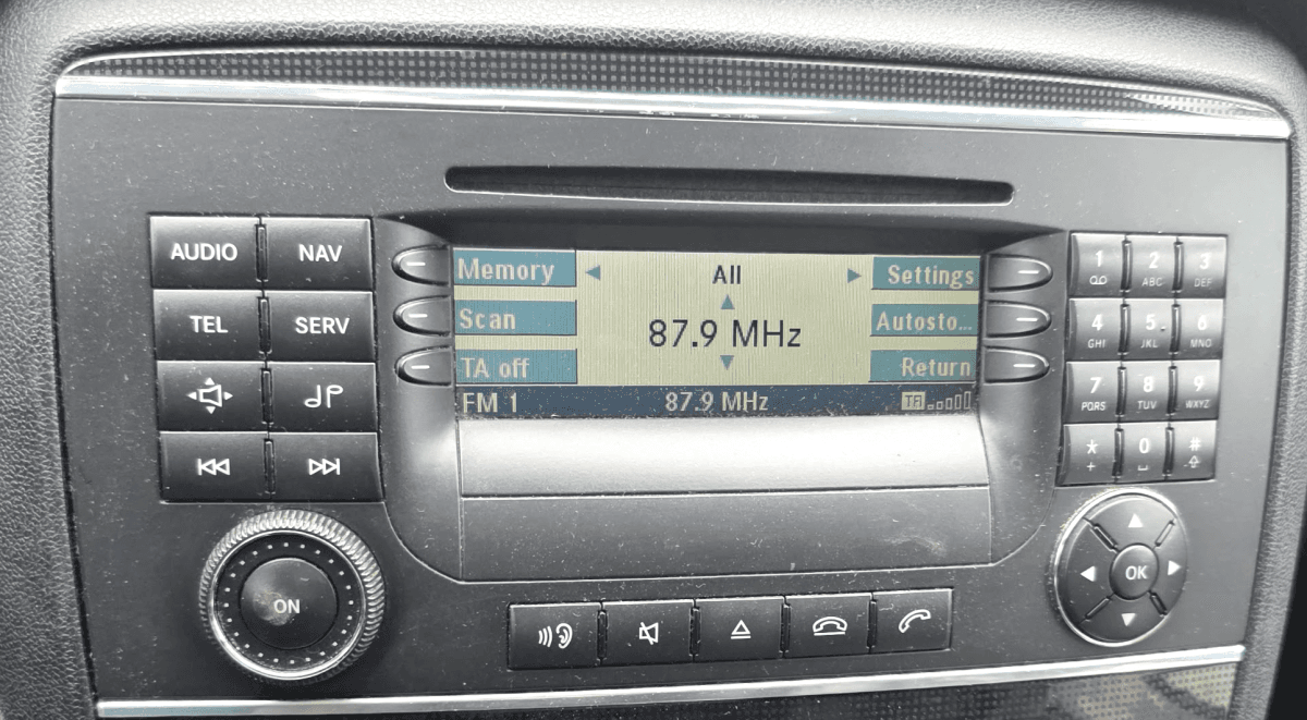 MERCEDES-BENZ A2518201079 Radio MERCEDES-BENZ R-CLASS (W251) (2006-2013)