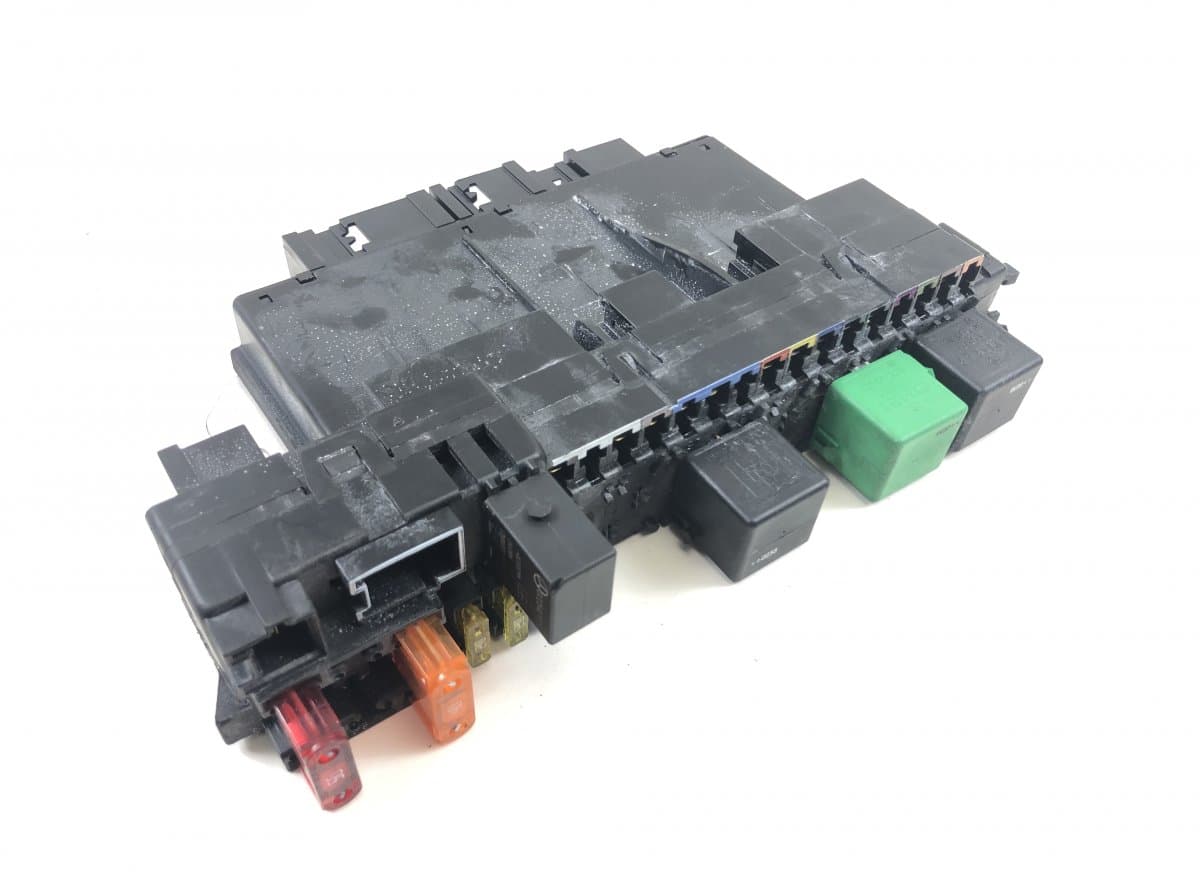 MERCEDES-BENZ 10091518 Fuse box MERCEDES-BENZ SL-CLASS (R230) (2001-2012)