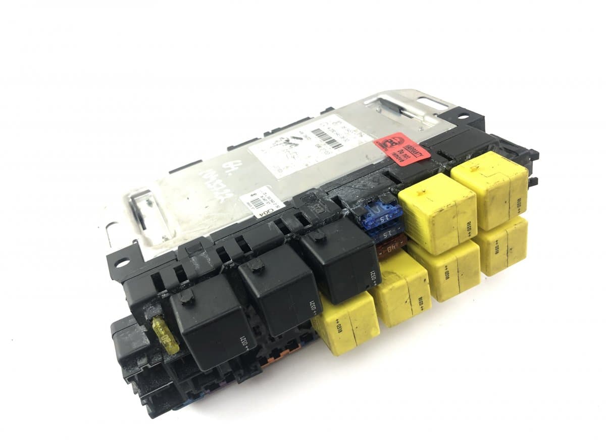 MERCEDES-BENZ 05045117 Fuse box MERCEDES-BENZ SL-CLASS (R230) (2001-2012)