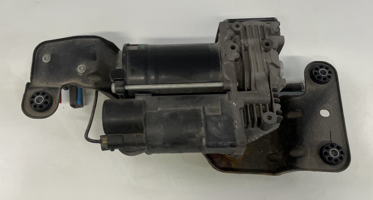 BMW 3722678550601 6785506-01 14178311 Air Suspension Compressor BMW X6 (E71, E72) (2008-2014)
