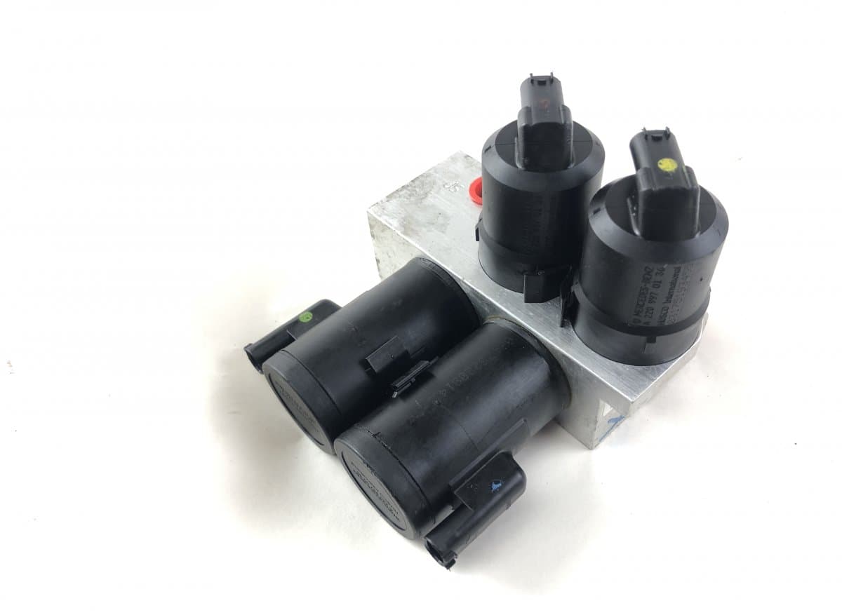 MERCEDES-BENZ A2203200358 A2203201258 Air suspension / self-levelling suspension, other MERCEDES-BENZ SL-CLASS (R230) (2001-2012)