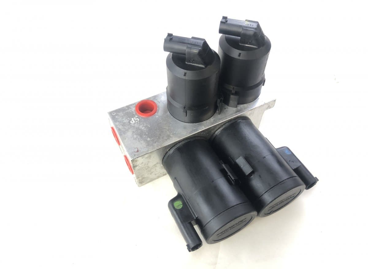 MERCEDES-BENZ A2203200358 A2203201258 Air suspension / self-levelling suspension, other MERCEDES-BENZ SL-CLASS (R230) (2001-2012)