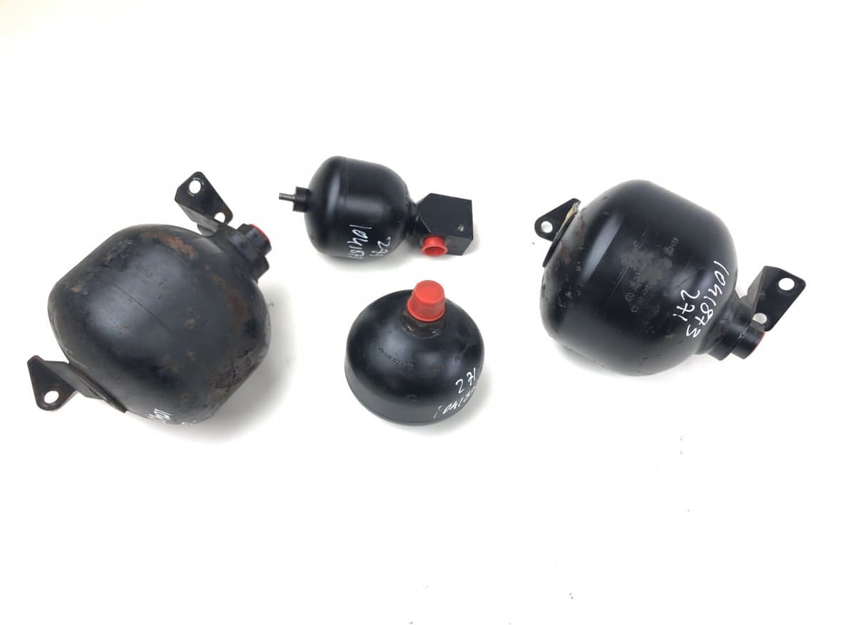 MERCEDES-BENZ A2203270115 A2203270215 A2203200415 Air spring Load Accumulator Front left MERCEDES-BENZ SL-CLASS (R230) (2001-2012)