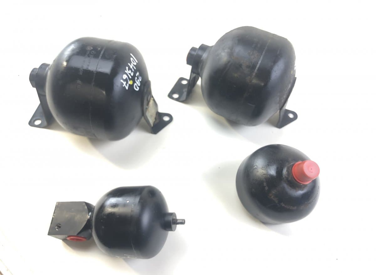 MERCEDES-BENZ A2203270115 A2203270215 A2203200415 Air spring Load Accumulator Front left MERCEDES-BENZ SL-CLASS (R230) (2001-2012)