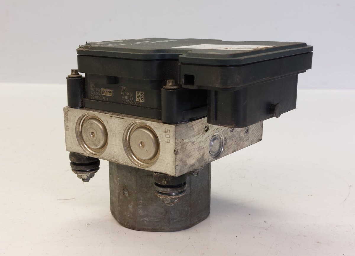 MERCEDES-BENZ A0094316812 0265243586 2265106513 0265956006 ABS hydraulic unit / pump MERCEDES-BENZ B-CLASS (W246, W242) (2011-2018)
