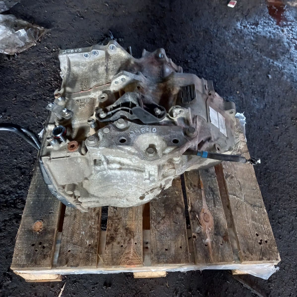 VOLVO 30751449 30756045 36050596 36050595 Gearbox VOLVO XC60 I (2008-2017)