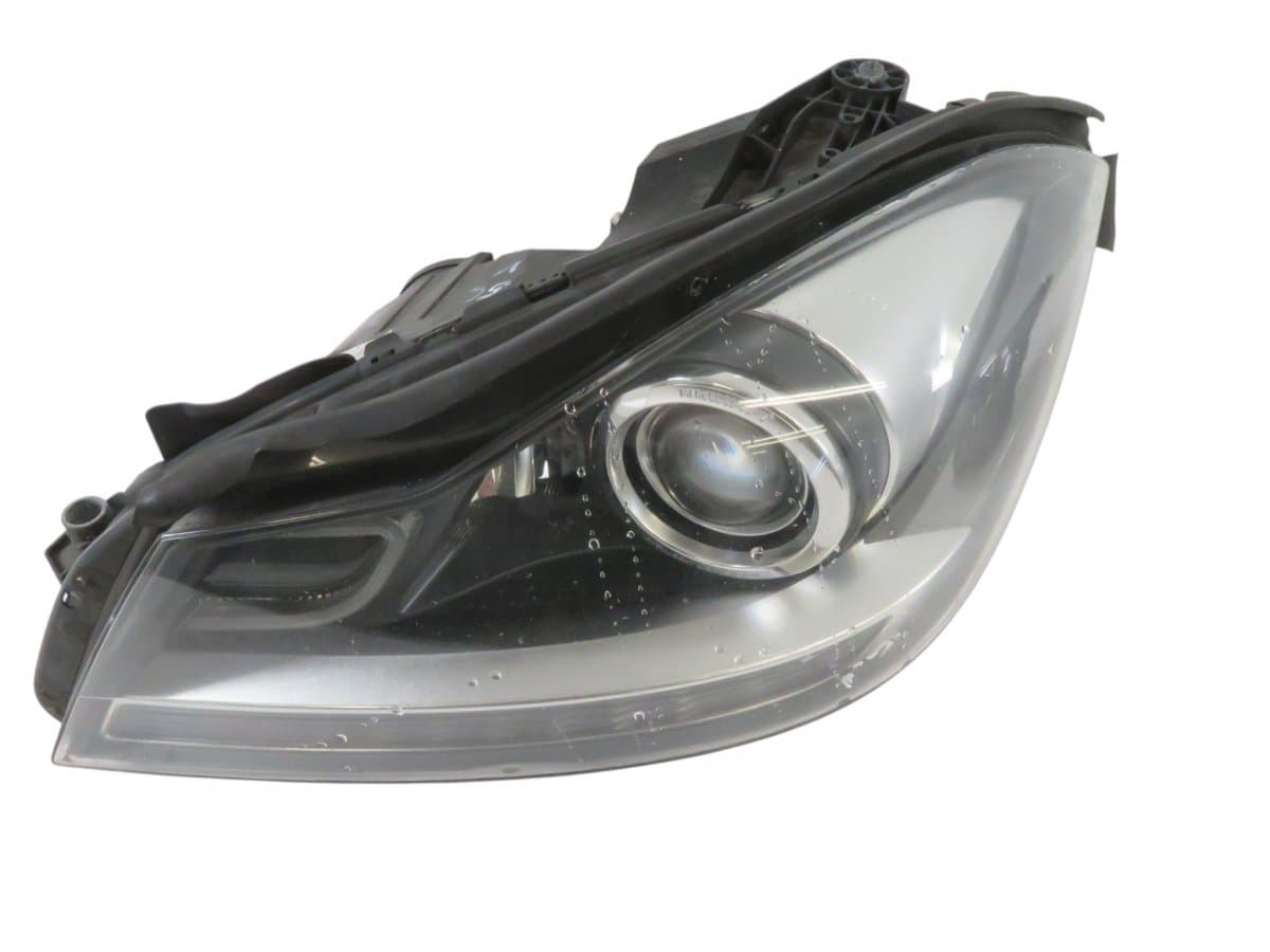 MERCEDES-BENZ A2048204539 A1669002800 A2048203739 A2048204539 A2048203839 Headlight left MERCEDES-BENZ C-CLASS (W204) (2007-2013)