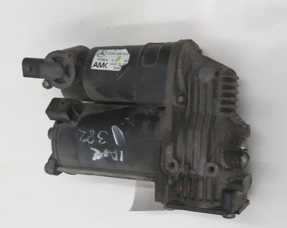 MERCEDES-BENZ A2513201004 A2513201204 A2513200904 Air Suspension Compressor MERCEDES-BENZ R-CLASS (W251) (2006-2013)