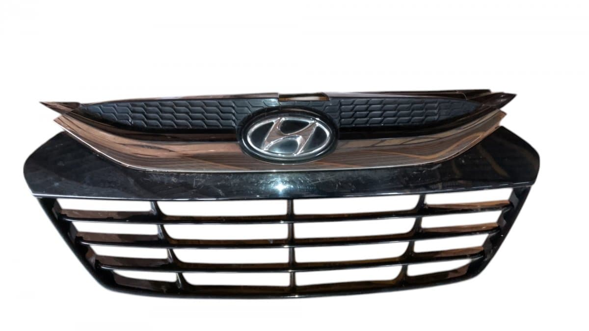 HYUNDAI 865502Y000 86351-2Y000 Radiator Grille HYUNDAI TUCSON II / ix35 I (LM) (2009-2017)