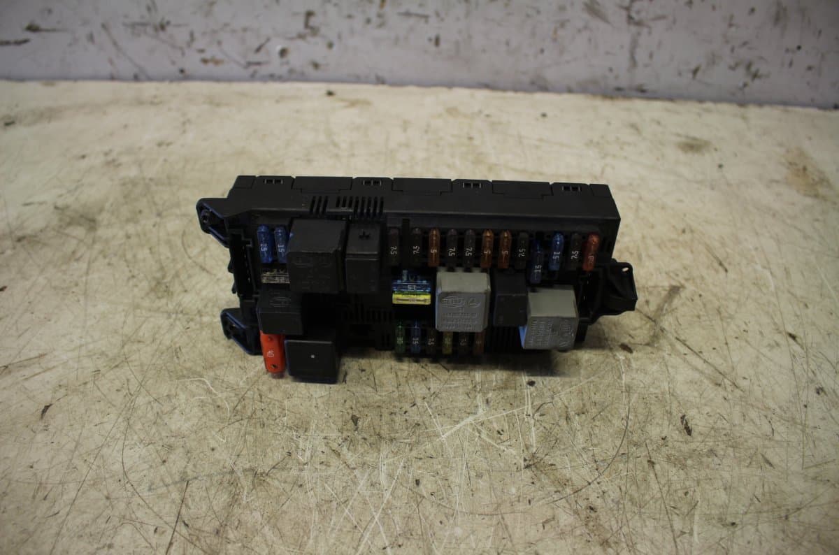 MERCEDES-BENZ Body control module (BCM) MERCEDES-BENZ E-CLASS (W211) (2002-2009)