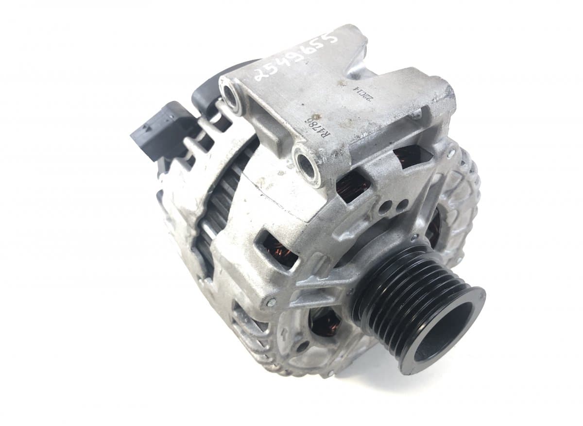 MERCEDES-BENZ 0121715007 0986047860 Alternator MERCEDES-BENZ C-CLASS (W204) (2007-2013)