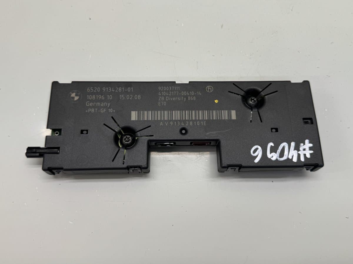 BMW 65209134281 10819610 920037111 9134281 Aerial amplifier / control unit BMW X5 (E70) (2007-2013)