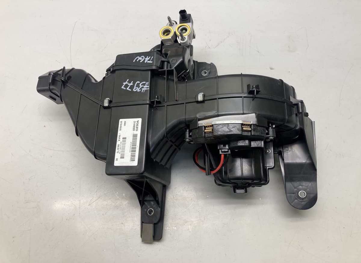VOLVO 31449328 CU566005116116 5HL01126652 9415089 Evaportator housing VOLVO XC90 II (2014-)