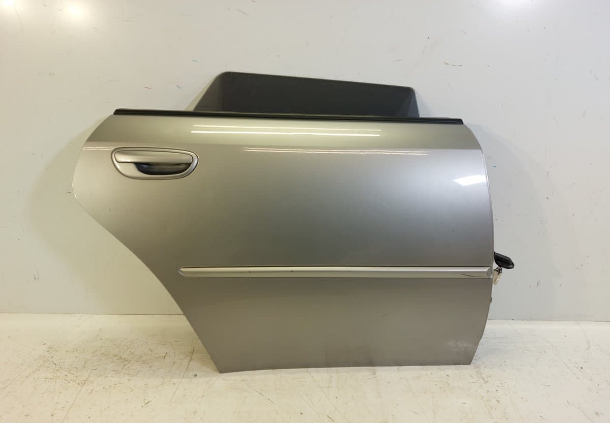 SUBARU Door Rear Right SUBARU LEGACY IV / Outback (2003-2009)