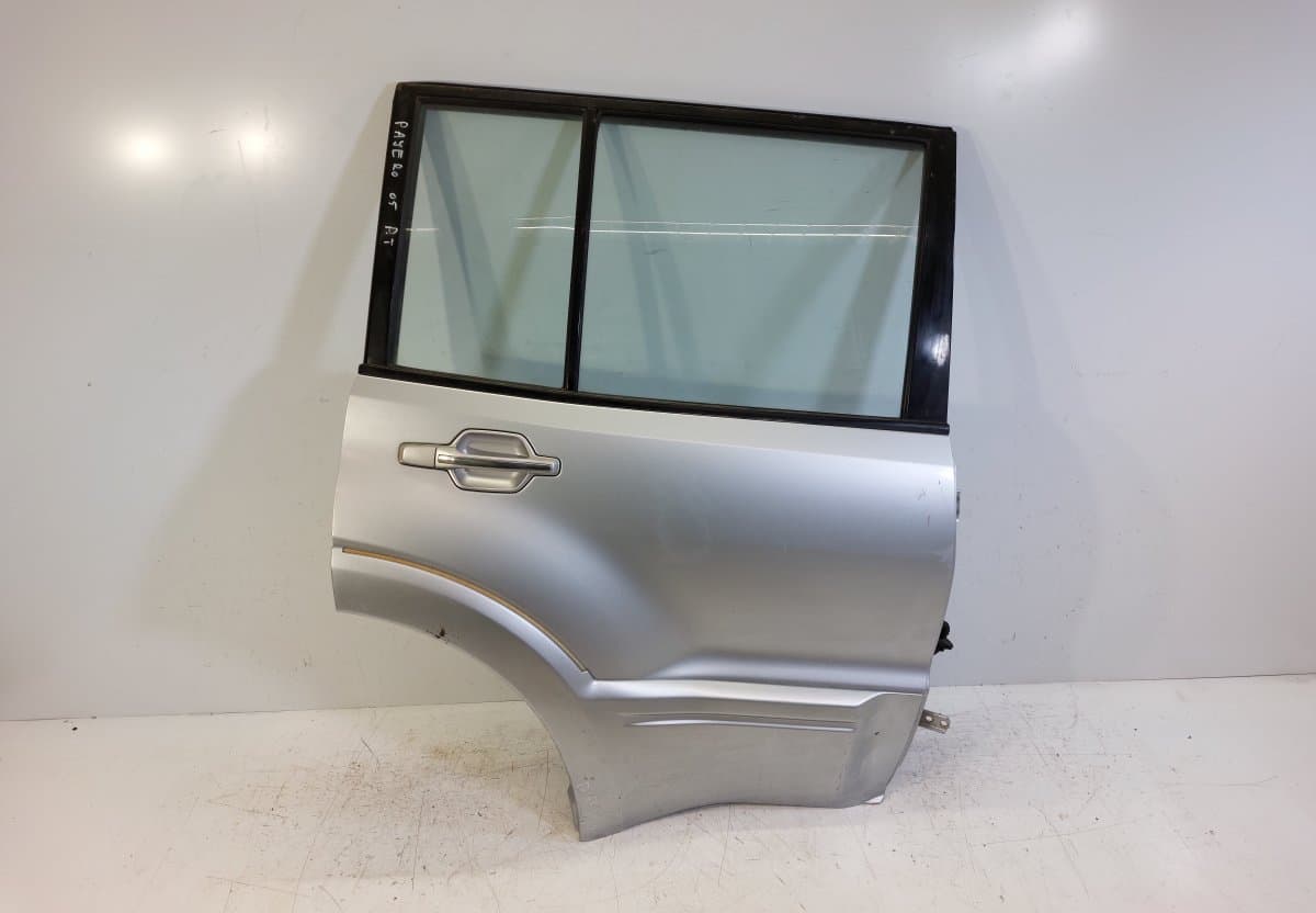 MITSUBISHI Door Rear Right MITSUBISHI PAJERO III (V60, V70) (2000-2007)