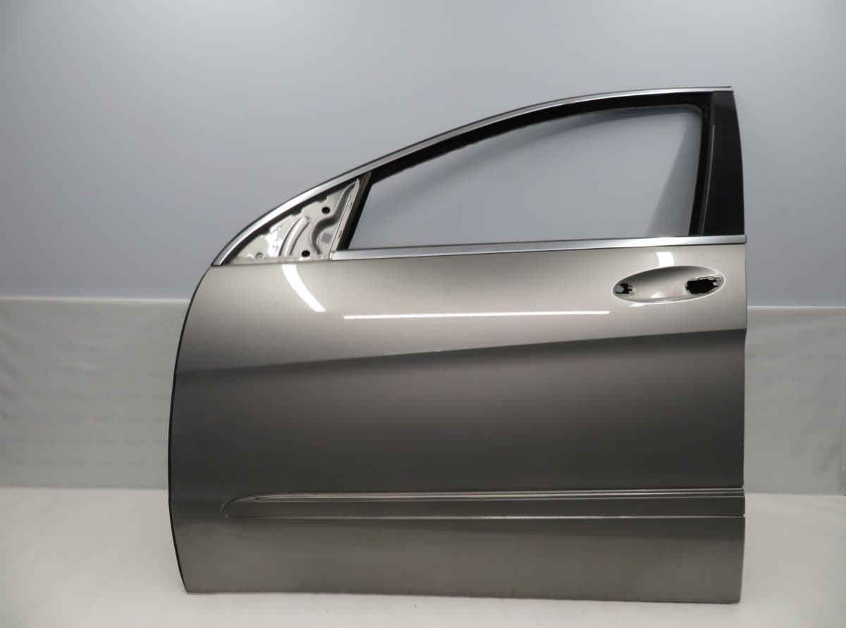 MERCEDES-BENZ A2517200905 2517200905 A2517200105 2517200105 A2517200505 Door Front Left MERCEDES-BENZ R-CLASS (W251) (2006-2013)