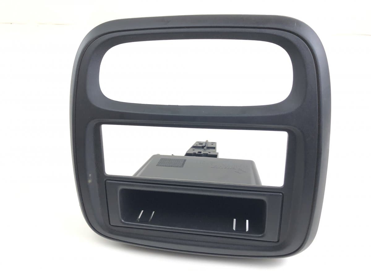 NISSAN 6892300Q1C Dashboard Shelf / Stowage NISSAN NV300 (X82) (2016-2021)