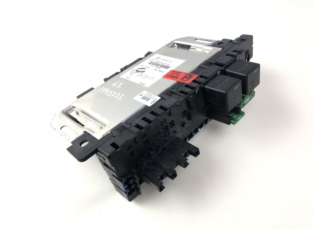 MERCEDES-BENZ 05045139 05045135 05045131 Fuse box MERCEDES-BENZ SL-CLASS (R230) (2001-2012)