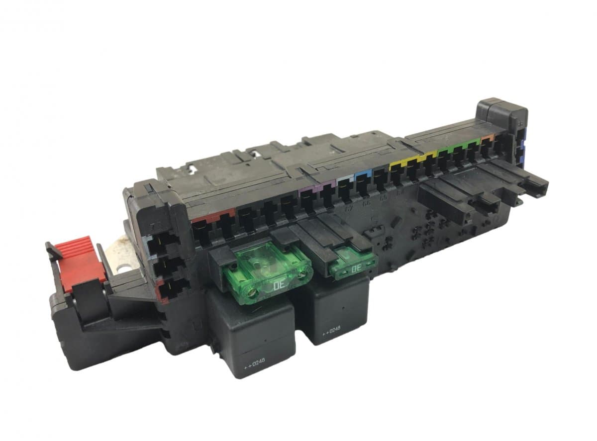 MERCEDES-BENZ 05045139 05045135 05045131 Fuse box MERCEDES-BENZ SL-CLASS (R230) (2001-2012)