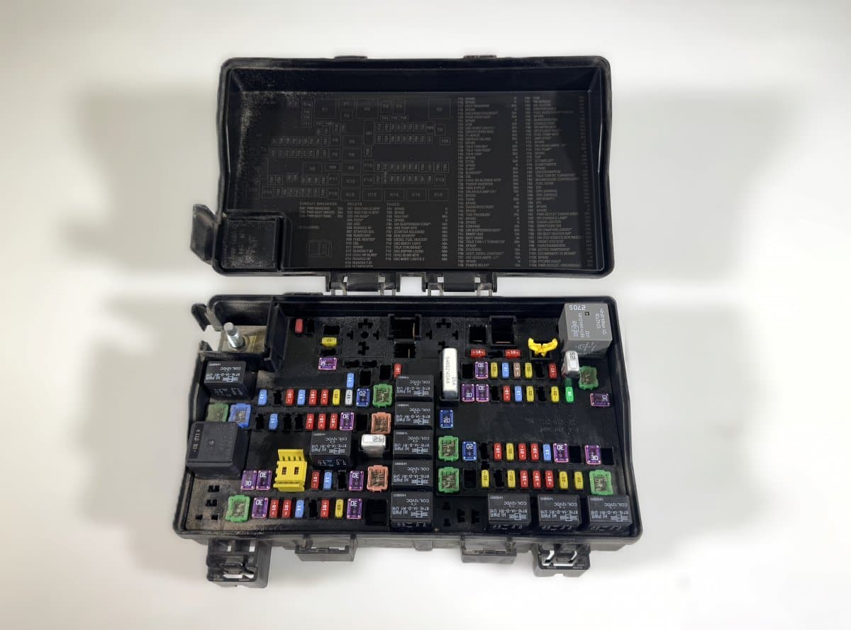 JEEP P68242818ACA 68242818ACA P68242818AC 68242818AC Fuse box JEEP GRAND CHEROKEE IV (WK, WK2) (2010-2021)