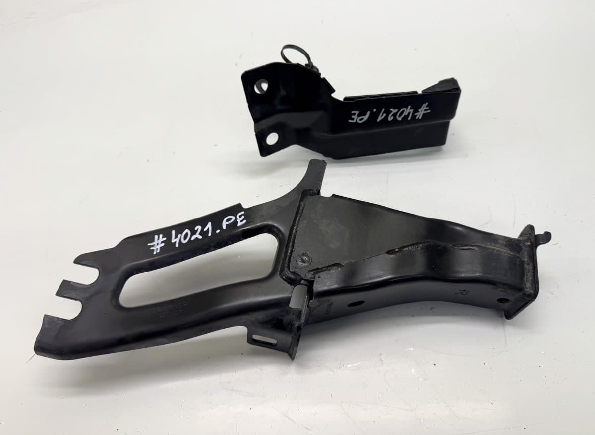 VOLVO 31329436 31261932 Front Bumper beam holder right VOLVO XC60 I (2008-2017)