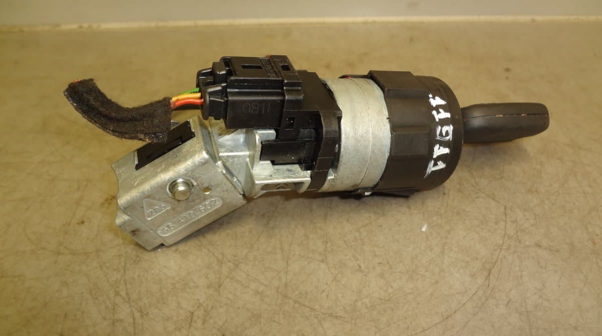 PEUGEOT 36410602 Ignition switch lock (ignition barrel) PEUGEOT 3008 I (T84) (2009-2016)
