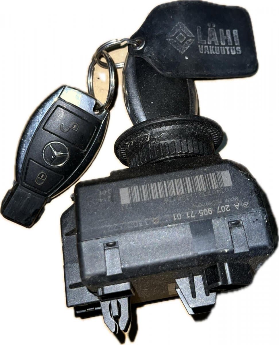 MERCEDES-BENZ A2079057201 2079057201 Ignition switch lock (ignition barrel) MERCEDES-BENZ C-CLASS (W204) (2007-2013)