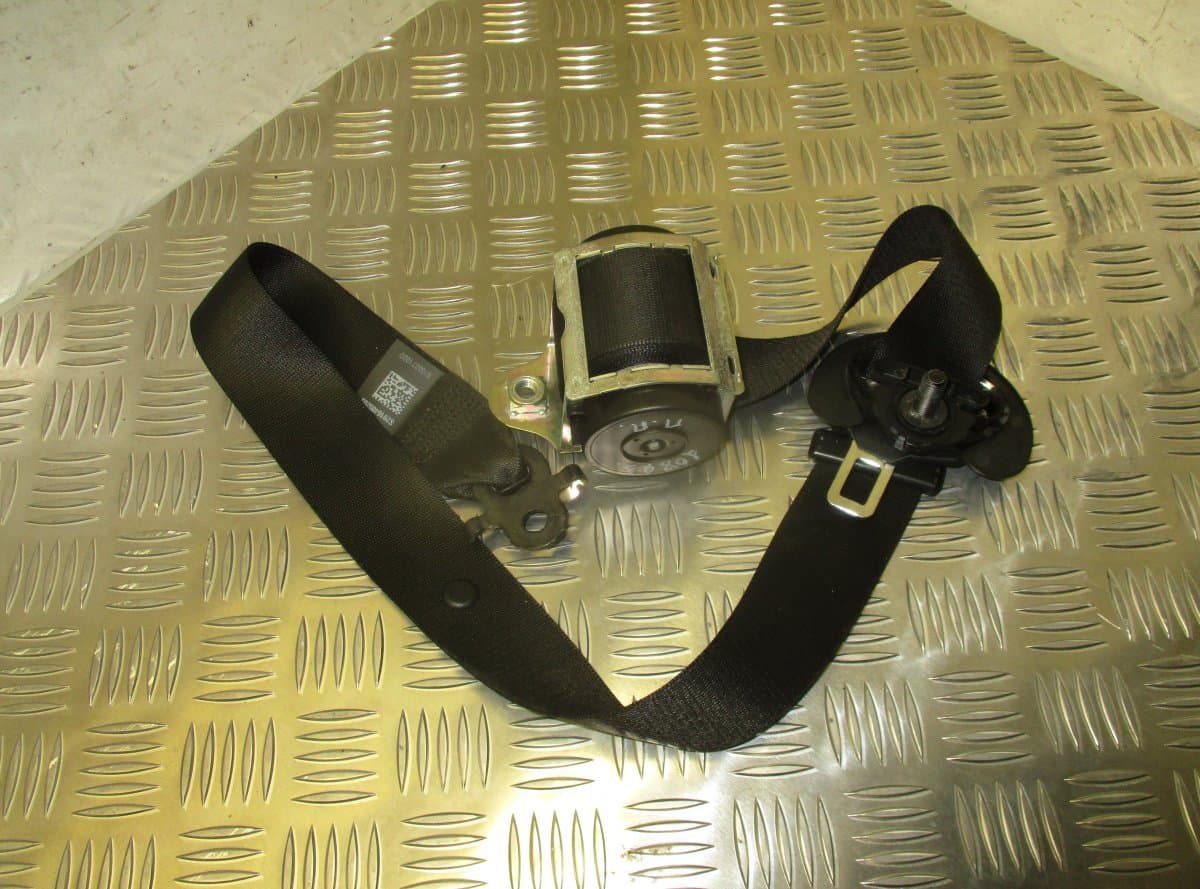 BMW Seat Belt Front Right BMW 5 (F10, F11) (2010-2017)
