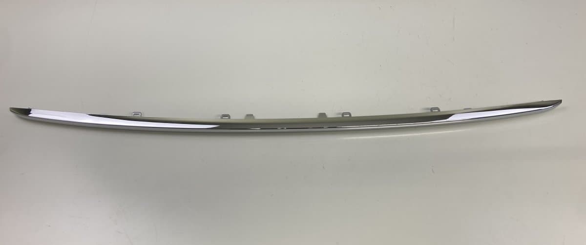 TOYOTA 52754-02030 52754-02041 Rear Bumper moulding TOYOTA AURIS (E18) 2012-2018